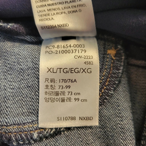 NWT Signature Gold Levi's Dark Wash Maternity Bootcut Jeans Women XL - Picture 9 of 9